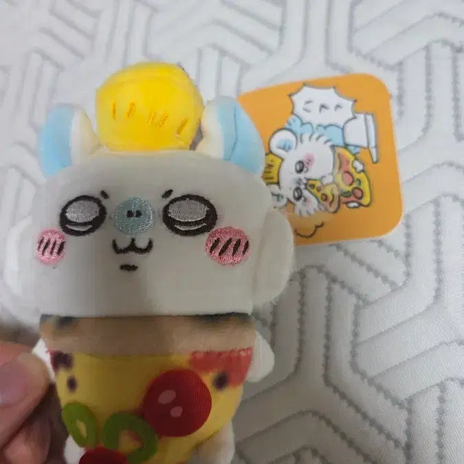 [BUNJANG] Pizza Cany Momonga Mascot Keychain / 피자 카니 모몽가 마스코트