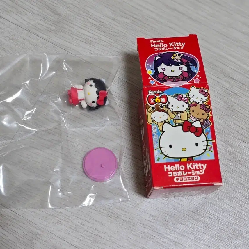 [BUNJANG] Hello Kitty x Chibi Maruko-chan Choco Egg Figure / 헬로키티 초코에그 치비마루코