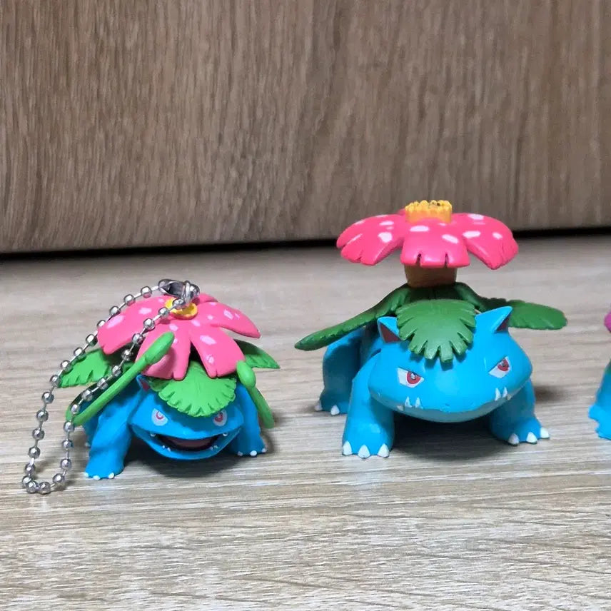 [BUNJANG] Pokemon Moncolle Venusaur 4-Figure Set / 포켓몬 피규어 몬코레 가챠 이상해꽃 4종 세트
