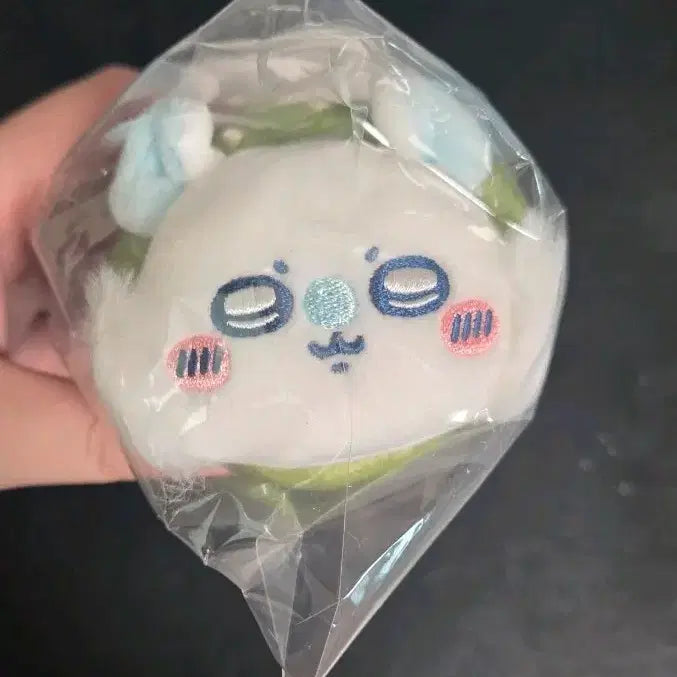 [BUNJANG] Chiikawa Bakery Momonga Croissant Plush / (정품, 새상품) 치이카와 베이커리 모몽가 소라빵