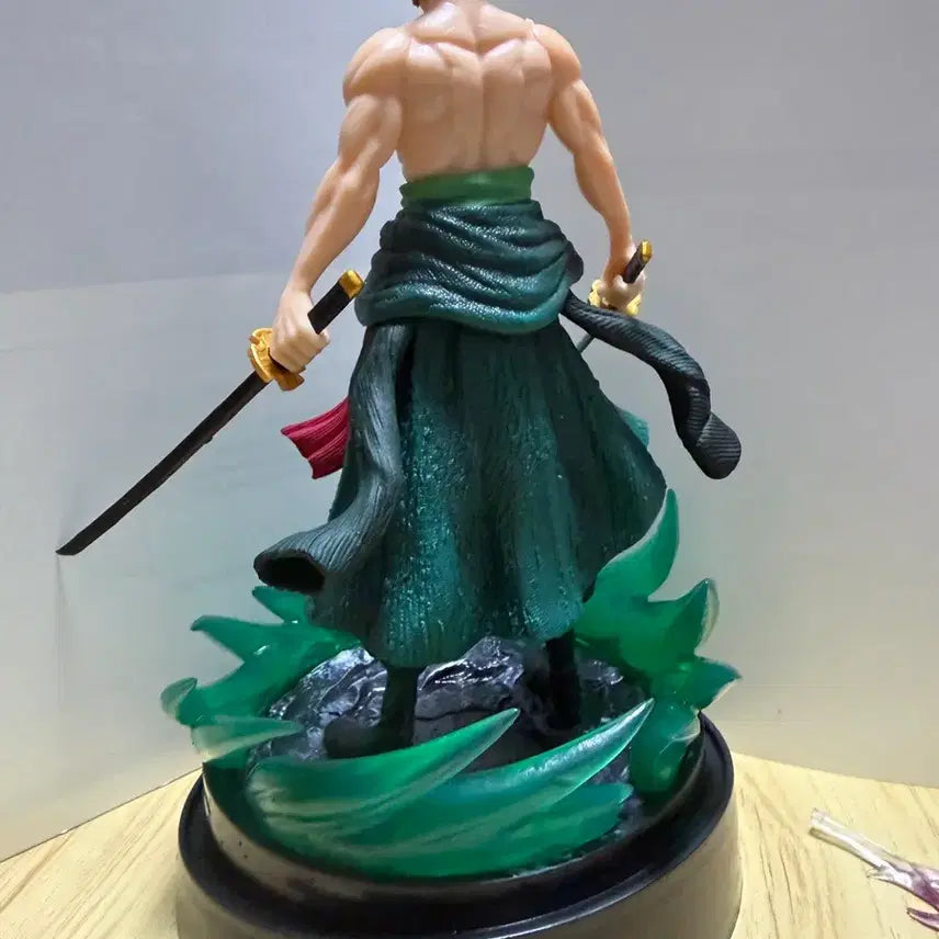[BUNJANG] One Piece Zoro Figure / 원피스 조로 피규어 굿즈
