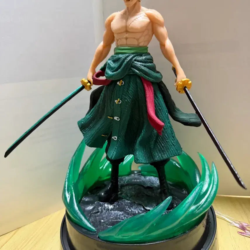 [BUNJANG] One Piece Zoro Figure / 원피스 조로 피규어 굿즈