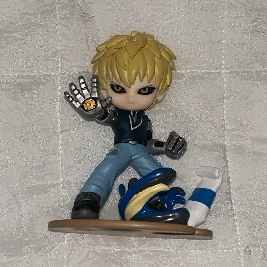 [BUNJANG] One-Punch Man Genos Figure / 원펀맨 제노스 피규어 판매합니다