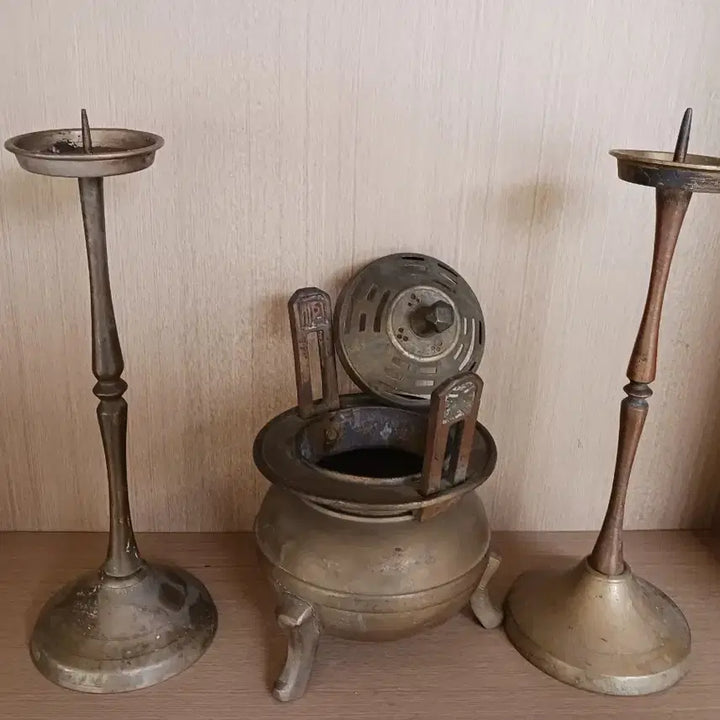 [BUNJANG] Joseon Dynasty Incense Burner and Candlestick Set / 조선  향로   및 촛대