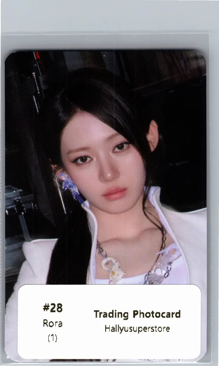 BABYMONSTER -"2026-27 BABYMONSTER WORLD TOUR" [CHOOM] Pop-Up Store Random Trading Photocard (2) [26.06.22]