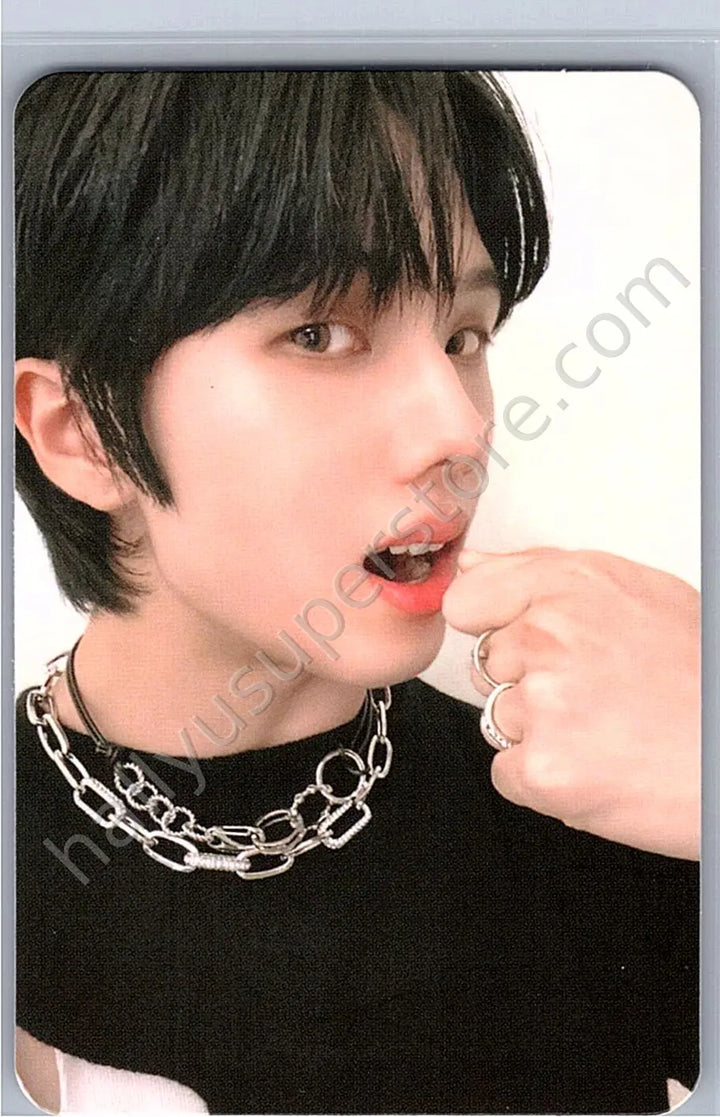 NCT DREAM - Jisung - 2024 Season’s Greetings B version trading card
