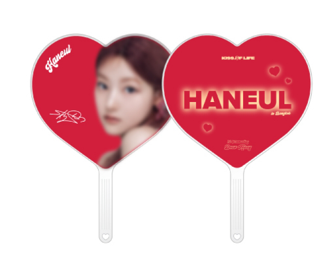 Kiss Of Life - 1st FanMeeting [Dear Kissy in Bangkok] Official MD (Tin Case Photocard Set, Special Ticket, Photocard Deco Sticker, Acrylic Keyring) - HALLYUSUPERSTORE