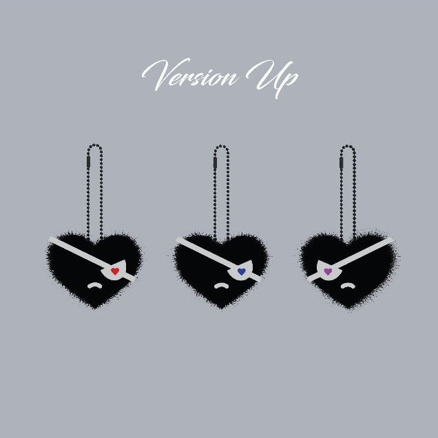 ODD EYE CIRCLE - 2023 Version Up Official MD - HALLYUSUPERSTORE