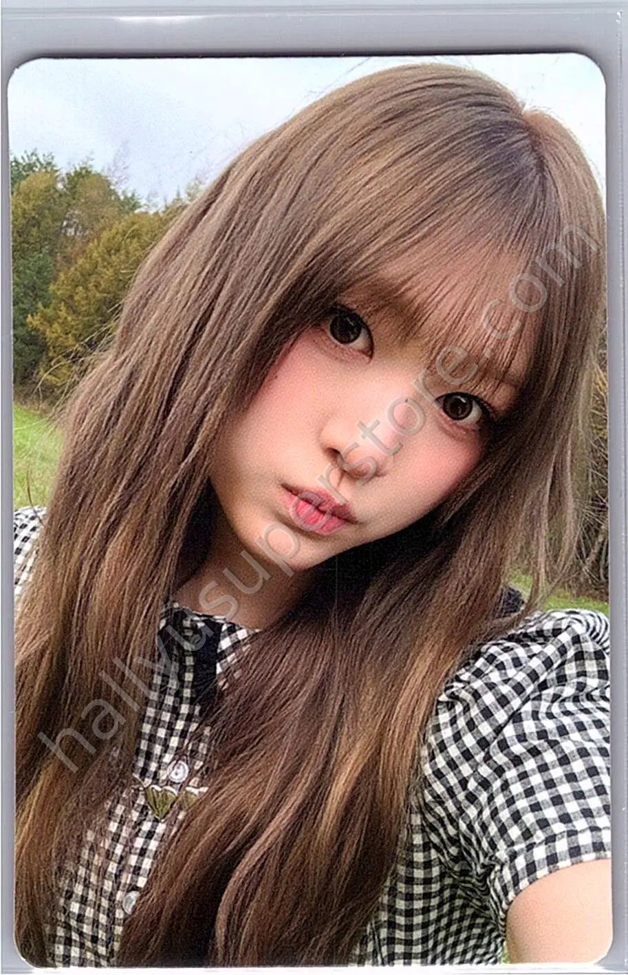 RESCENE - Minami - lip bomb album photocard tint version