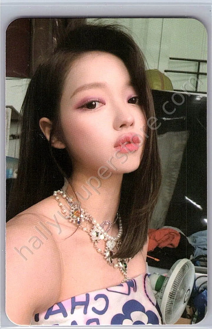 OH MY GIRL - YooA - NONSTOP album photocard chance version
