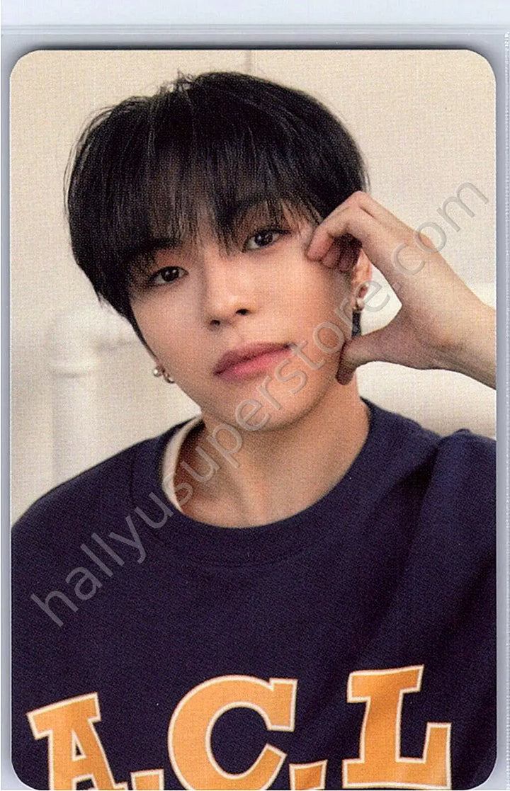 TREASURE - Yoon Jaehyuk - TREASURE X Wonderwall Edition