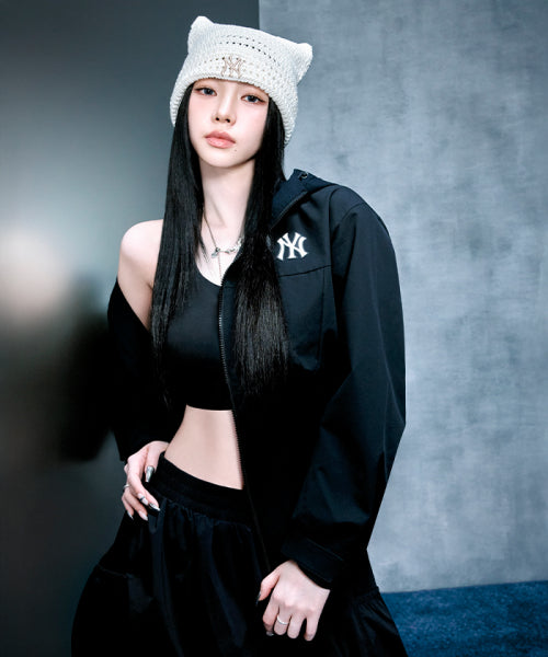 Gorpcore Mega Logo 2L Curve Windbreaker NY (Black)