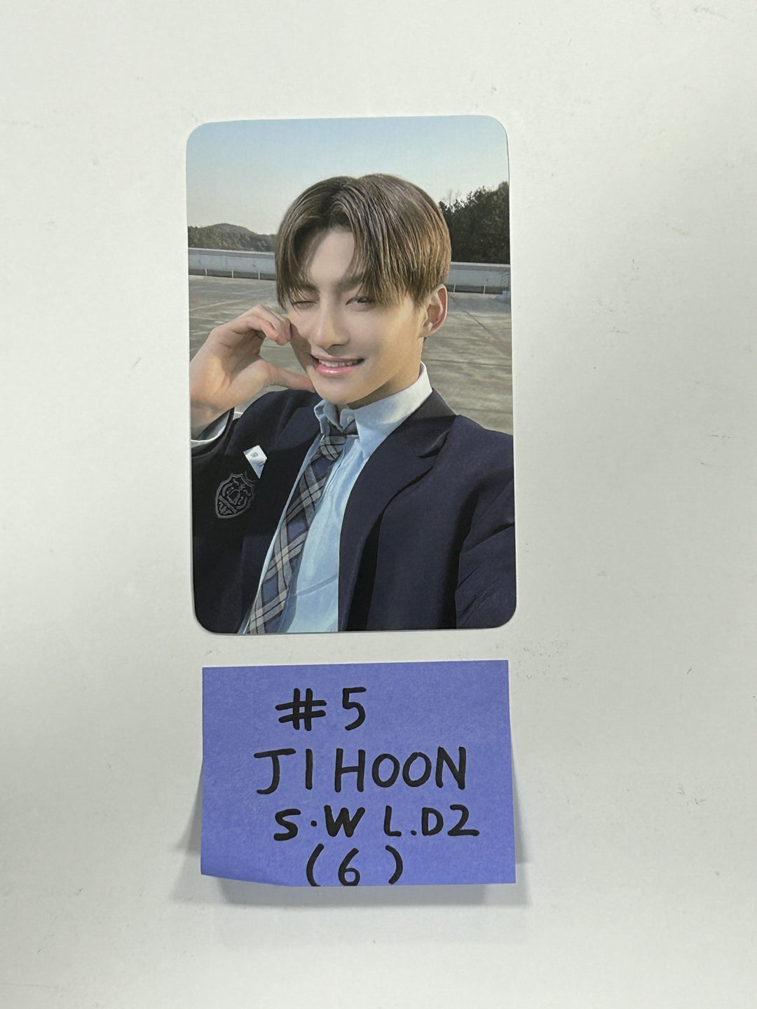 TWS 1st Mini "Sparkling Blue" - Soundwave Lucky Draw Event Photocard Round 2 [24.03.08] - HALLYUSUPERSTORE