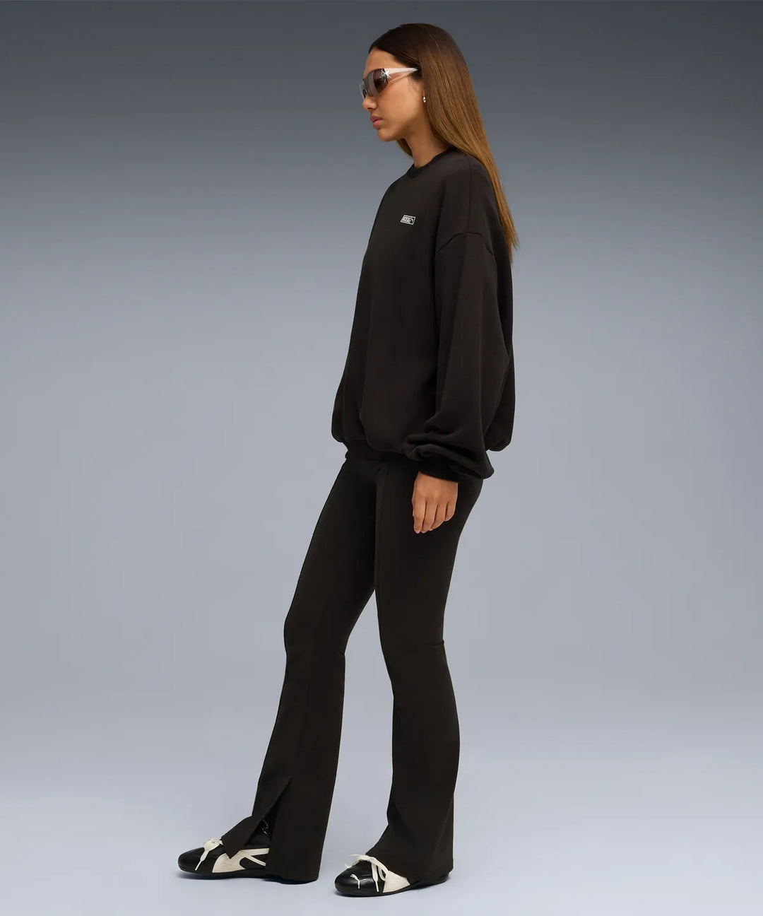 ROSE X PUMA - Oversized Crew TR - Black / 633803-01