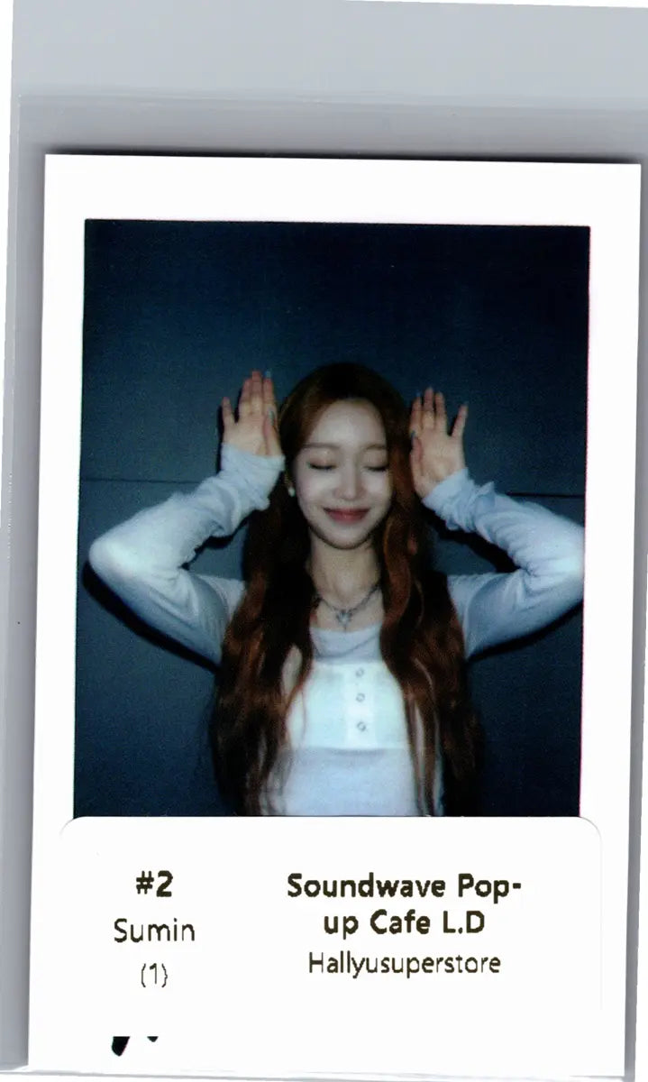 STAYC "2:LOVE" - Soundwave Pop-up Cafe Lucky Draw Photocard , Polaroid type Photocard [26.06.17]