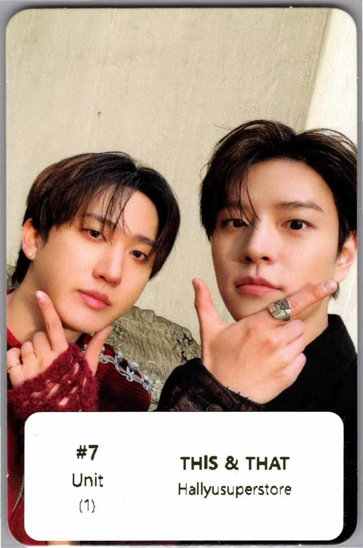 Stray Kids "THIS &amp; THAT" - Official Photocard (Photobook Ver.) (2) [26.08.10]
