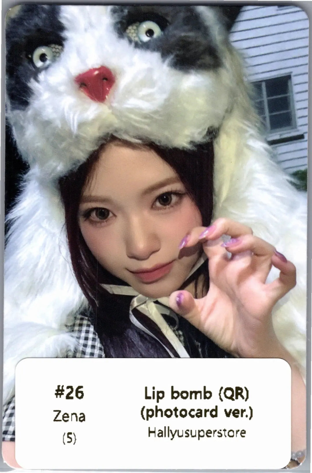 RESCENE "Lip bomb" - Official Photocard (QR)(Photocard Ver.) [26.07.24]