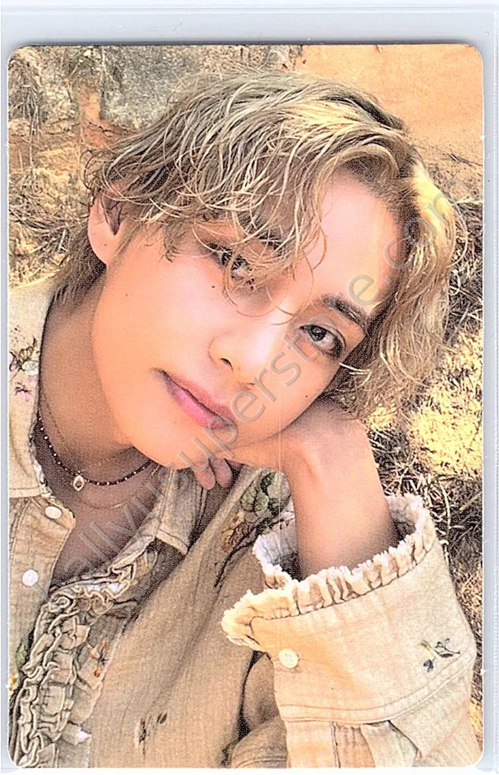 BTS - V - BTS - V - Layover Album album photocard ver. 3