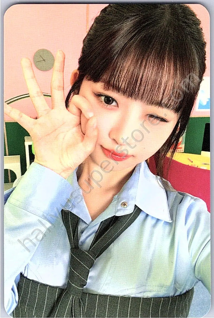 IVE - Rei - Magazine IVE: 2nd Fanmeeting fan meeting trading card