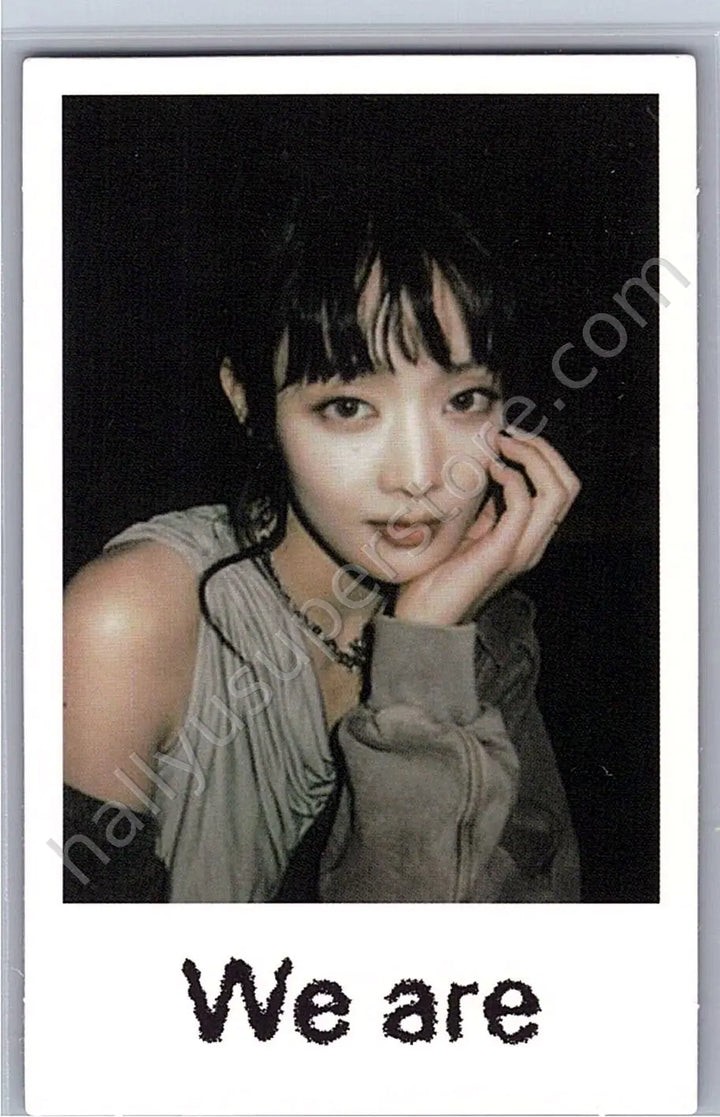 i-dle - Minnie - We are early bird gift pob (pre-order benefit) polaroid weverse global shop (wvg)