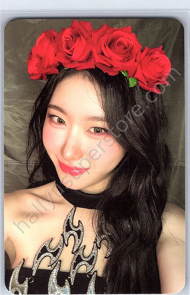 ITZY - Chaeryeong - BORN TO BE album photocard standard version