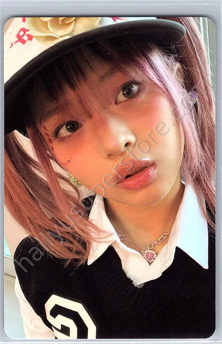 NewJeans - Hanni - NewJeans “OMG” album photocard newjeans version