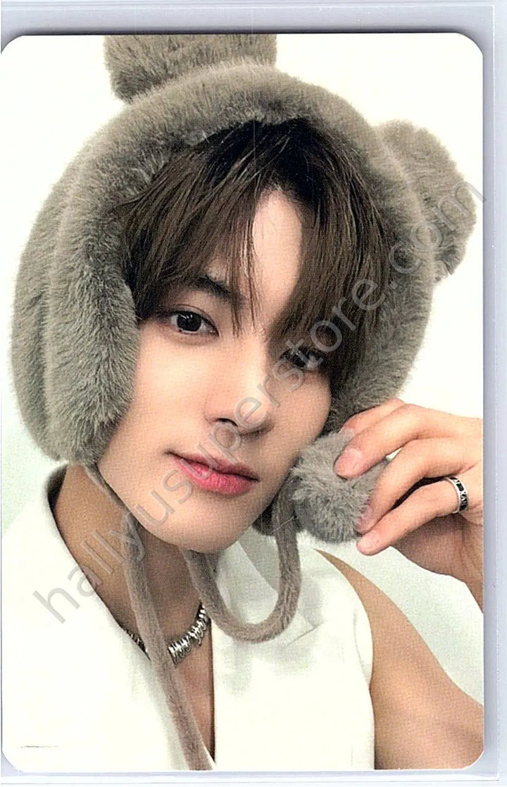 THE BOYZ - Eric - Phantasy POP-UP Store pop-up store