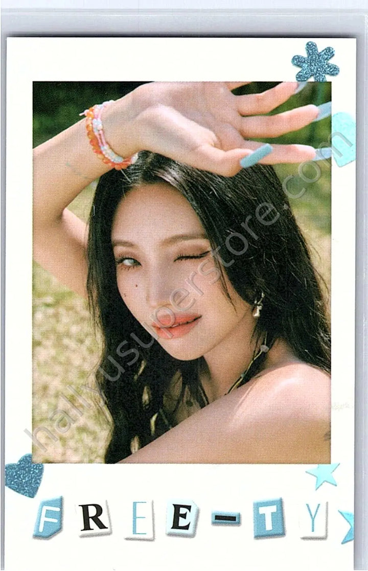 i-dle - Soyeon - 2023 World Tour [I am Free-TY] merch photocard polaroid polaroid set tour merch