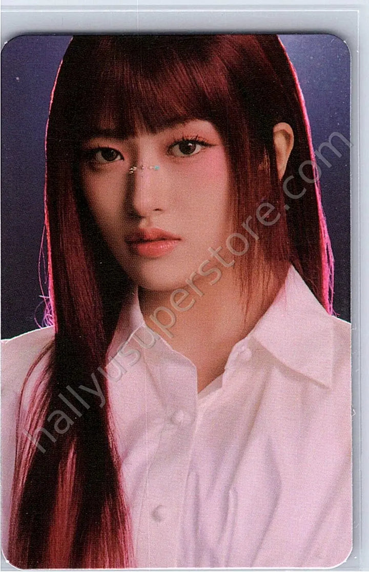 IVE - Yujin - IVE SWITCH x LINE FRIENDS POP-UP STORE C version random pack trading card