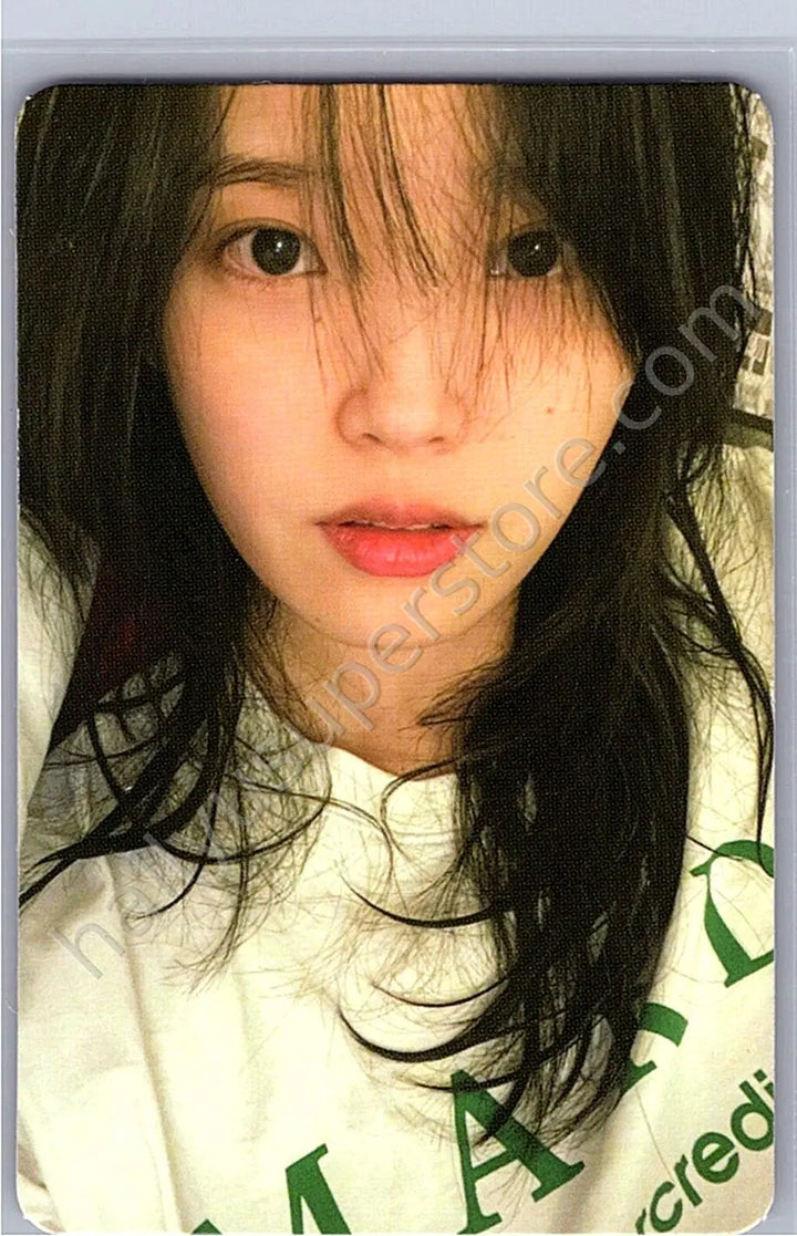 IU - IU - 5th UAENA Membership Kit photocard