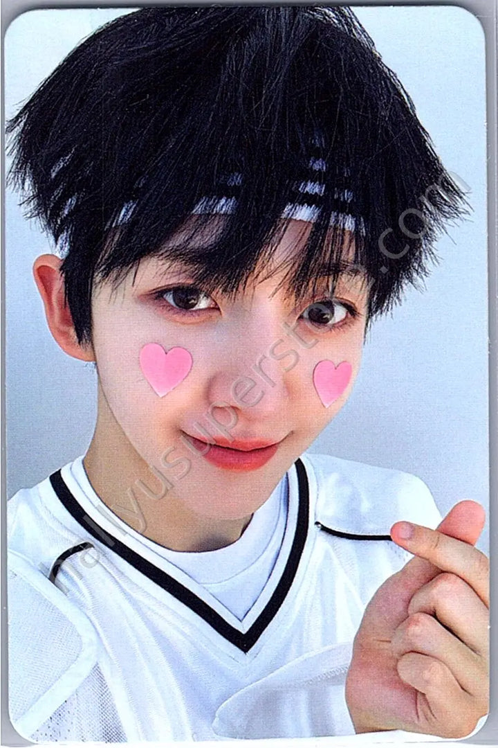 KickFlip - Donghyeon - My First Flip album photocard B version heart training version