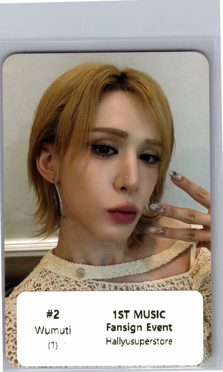 XLOV "I,God"- 1st Music Fansign Event Photocard R2 [26.07.06]
