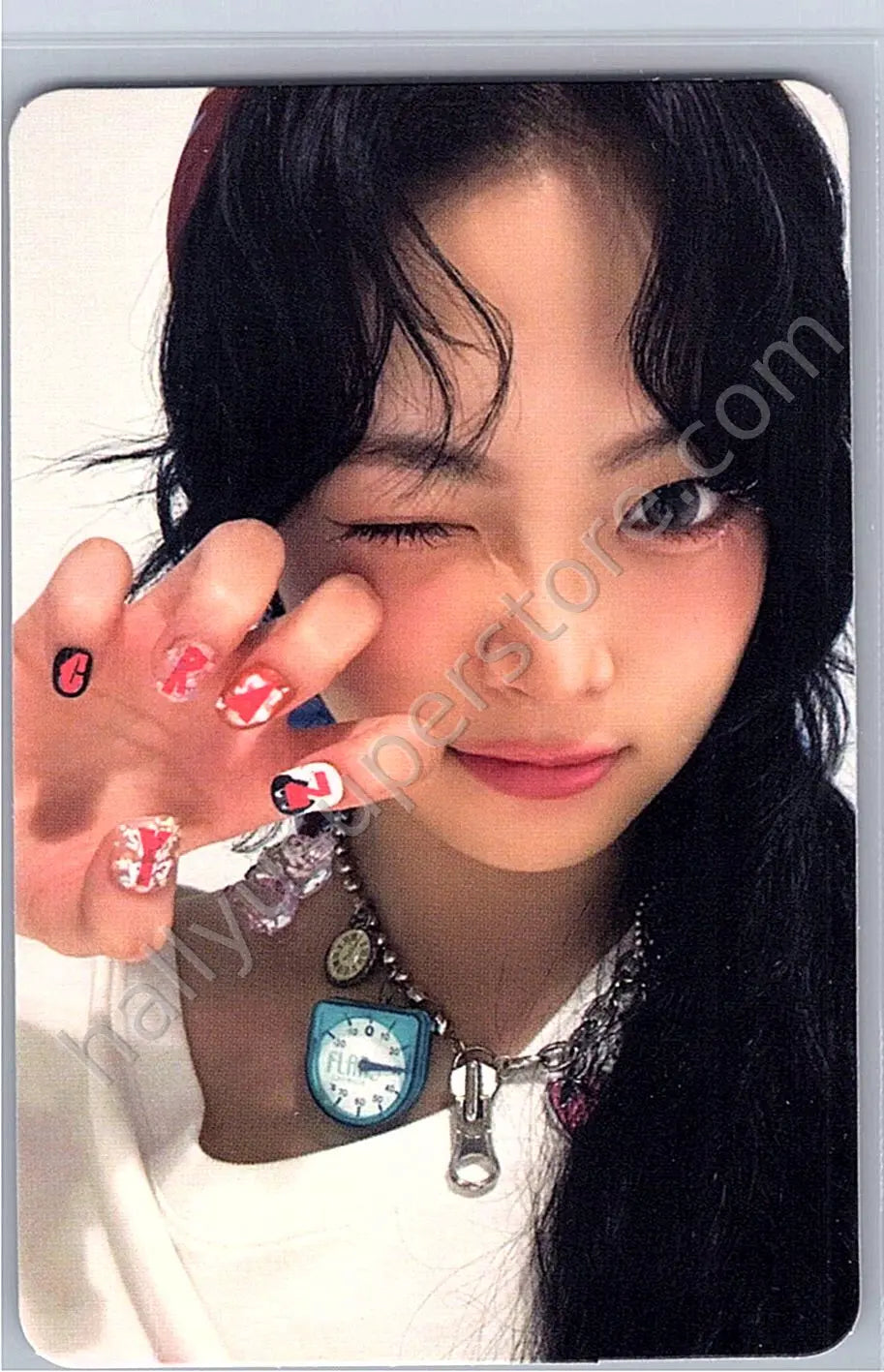 LE SSERAFIM - Hong Eunchae - CRAZY album photocard heathers rock version standard version