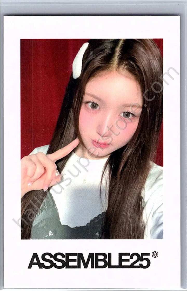 tripleS - Joobin - Assemble25  fansign polaroid