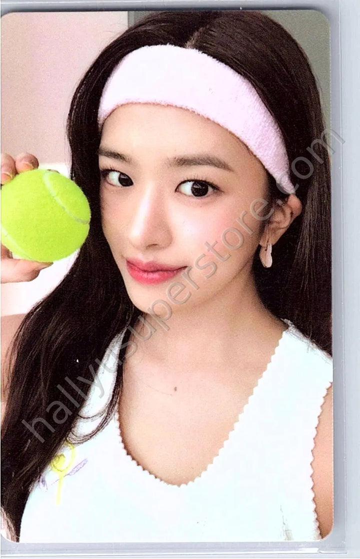 IVE - Yujin - IVE X Papa Johns Pizza