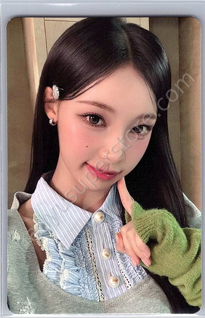 RESCENE - Woni - lip bomb album photocard qr version tint version