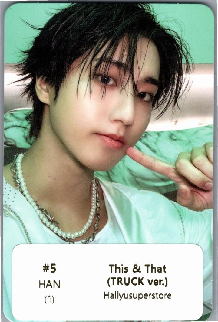 Stray Kids "THIS &amp; THAT" - Official Photocard (TRUCK Ver.) [26.08.10]