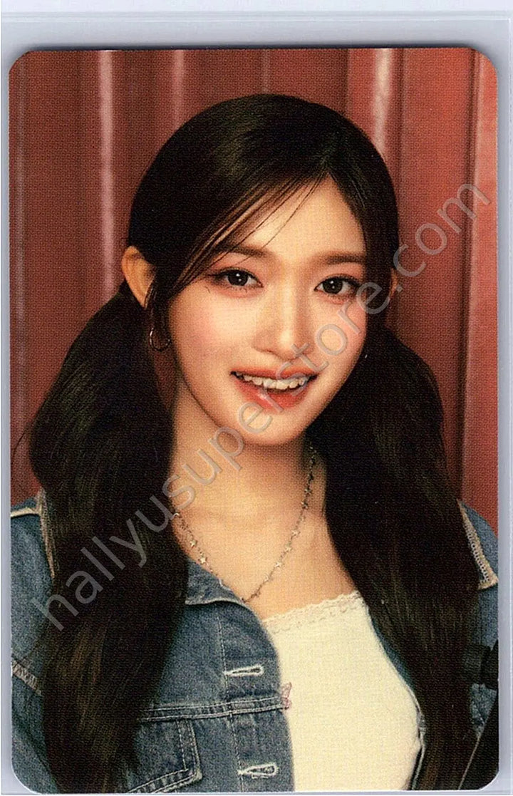 IVE - Leeseo - Magazine IVE: 2nd Fanmeeting fan meeting trading card