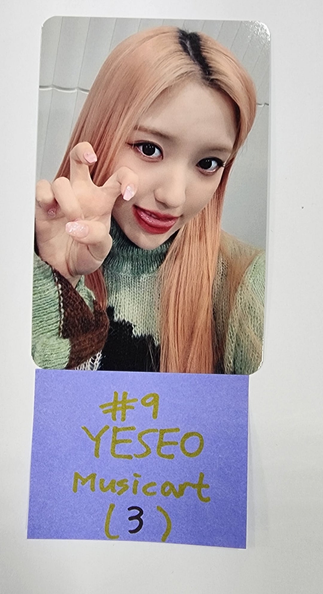 Kep1er "LOVESTRUCK! " - Music Art Fansign Event Photocard - HALLYUSUPERSTORE