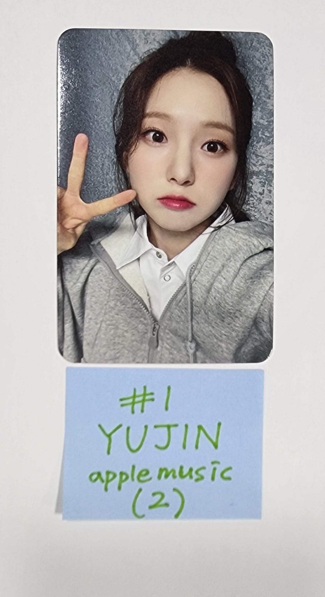 Kep1er "LOVESTRUCK! " - Apple Music Fansign Event Photocard - HALLYUSUPERSTORE