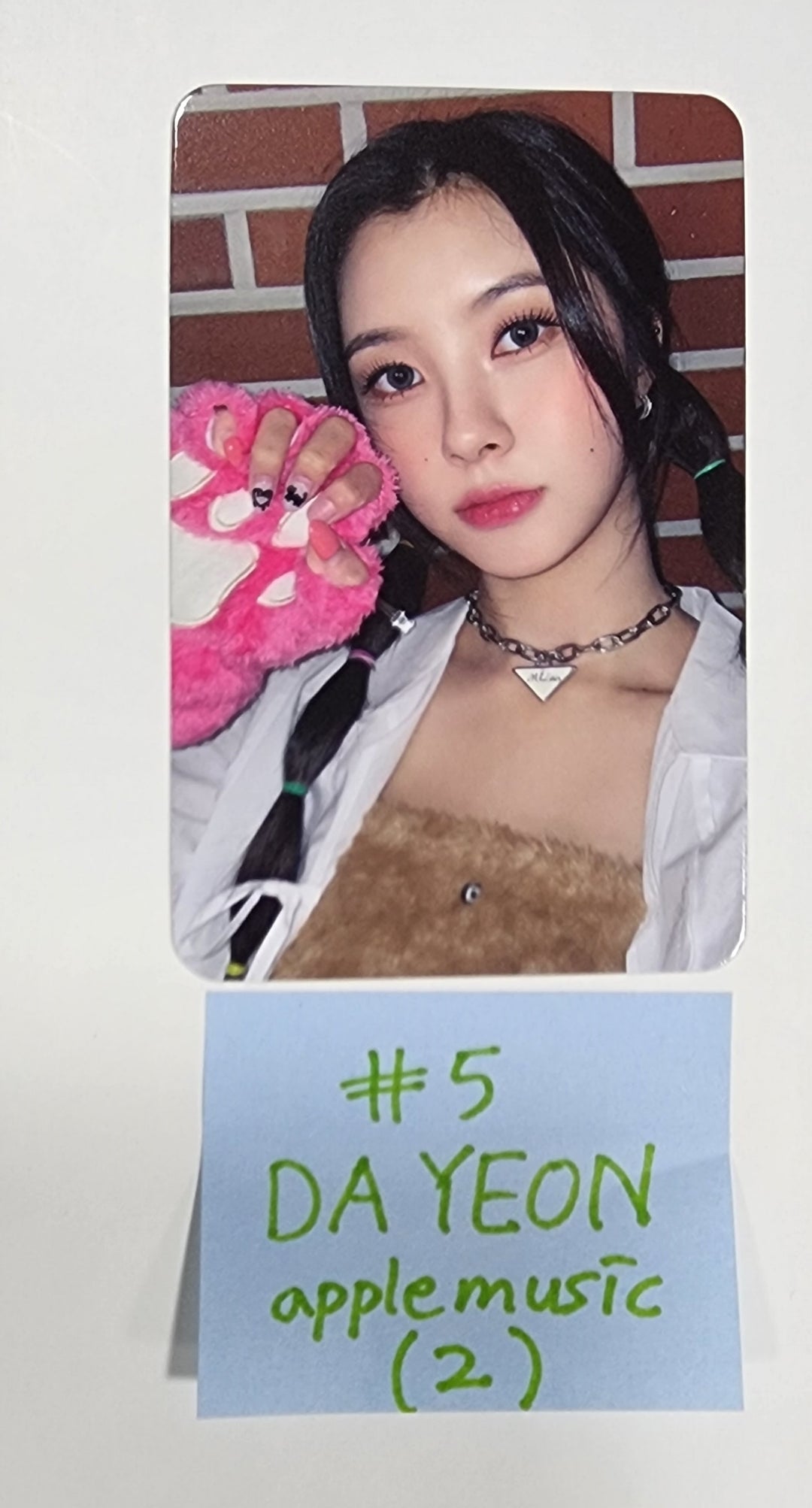 Kep1er "LOVESTRUCK! " - Apple Music Fansign Event Photocard - HALLYUSUPERSTORE