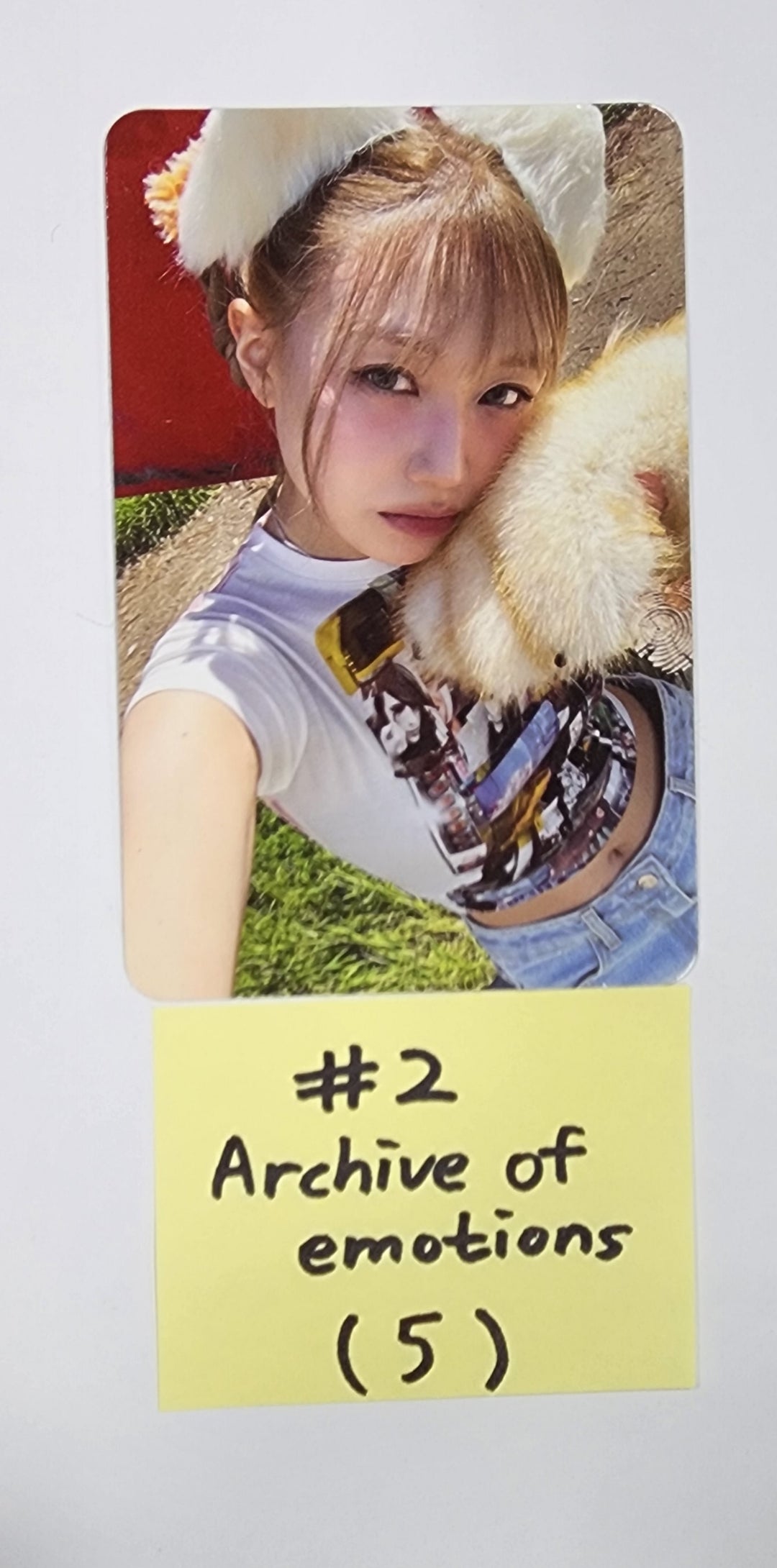 Ryu Sujeong "Archive of emotions" - Official Photocard [Updated 5/4] - HALLYUSUPERSTORE