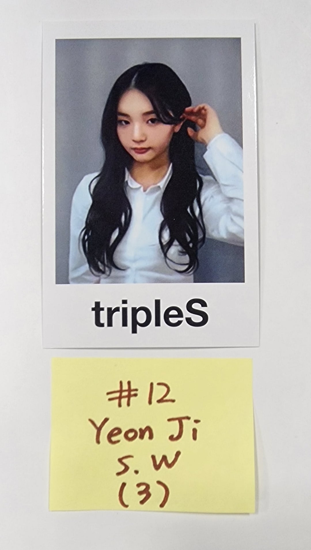 TripleS "ASSEMBLE"- Soundwave Fansign Event Photocard (2) - HALLYUSUPERSTORE