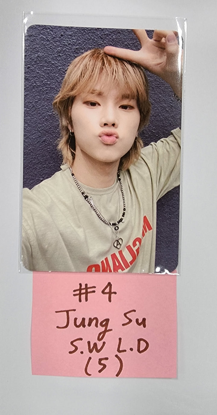 Xdinary Heroes "Deadlock" - Soundwave Lucky Draw Event Photocard [Compact Ver.] - HALLYUSUPERSTORE