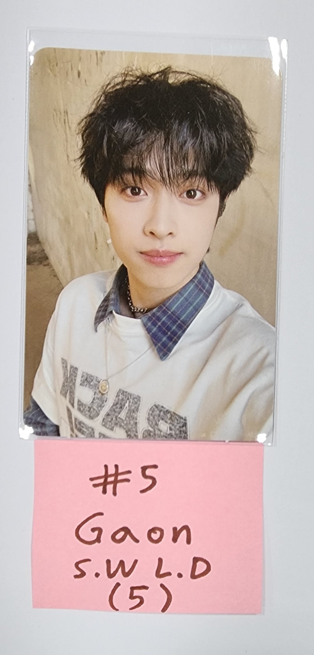 Xdinary Heroes "Deadlock" - Soundwave Lucky Draw Event Photocard [Compact Ver.] - HALLYUSUPERSTORE