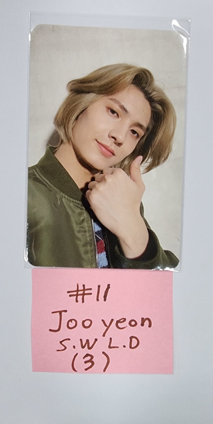Xdinary Heroes "Deadlock" - Soundwave Lucky Draw Event Photocard [Compact Ver.] - HALLYUSUPERSTORE