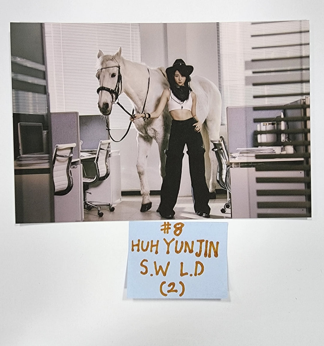 LE SSERAFIM "UNFORGIVEN" - Soundwave Lucky Draw Event Photocard &amp; Postcard - HALLYUSUPERSTORE