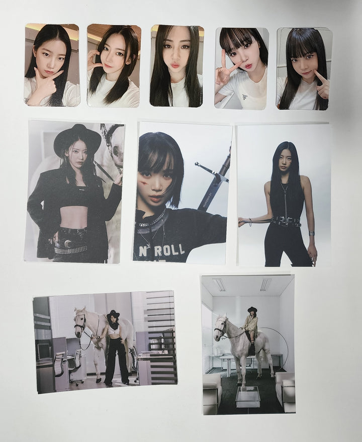 LE SSERAFIM "UNFORGIVEN" - Soundwave Lucky Draw Event Photocard &amp; Postcard - HALLYUSUPERSTORE