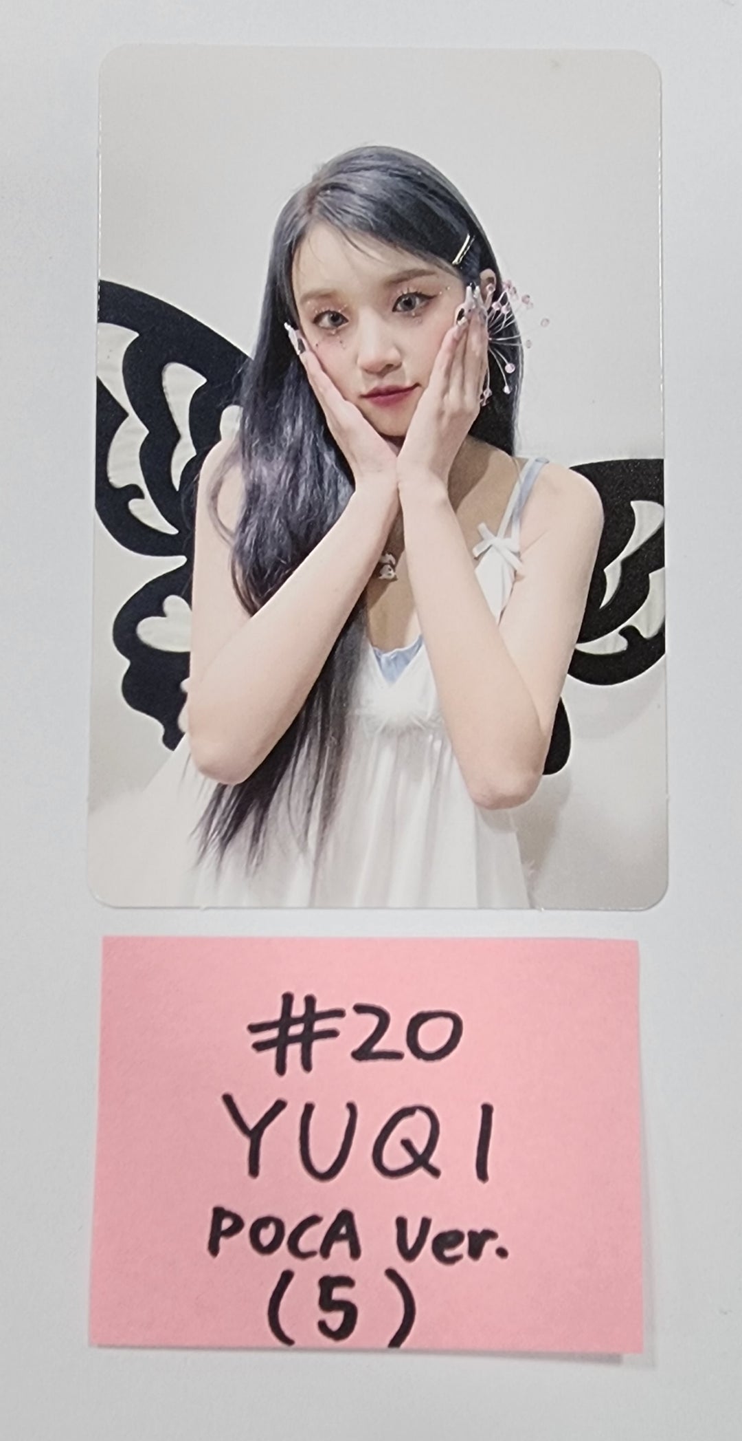 (g) I-DLE "I Feel" - Official Photocard [Poca Album Ver.] - HALLYUSUPERSTORE