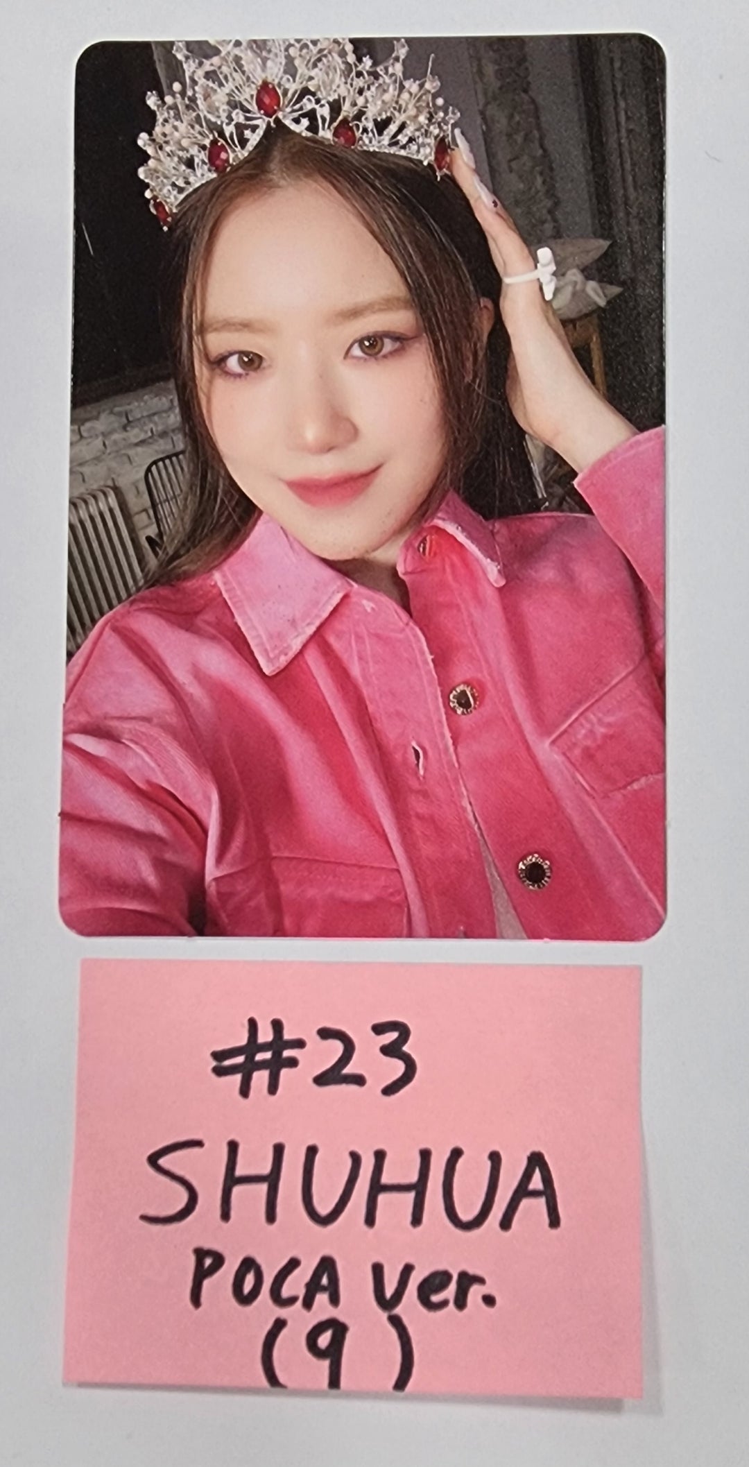 (g) I-DLE "I Feel" - Official Photocard [Poca Album Ver.] - HALLYUSUPERSTORE